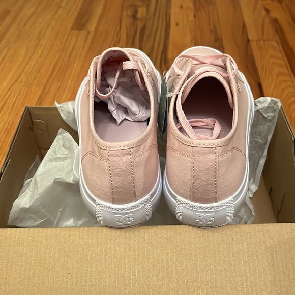 NWT- Light Pink DC Sneakers!! - Picture 3 of 6